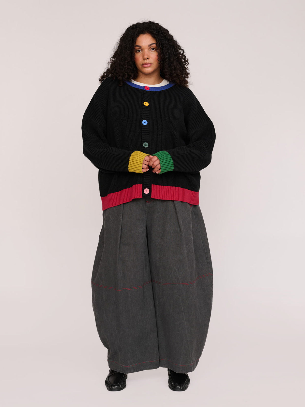 model:Elena wears size XXL and is 5’10”