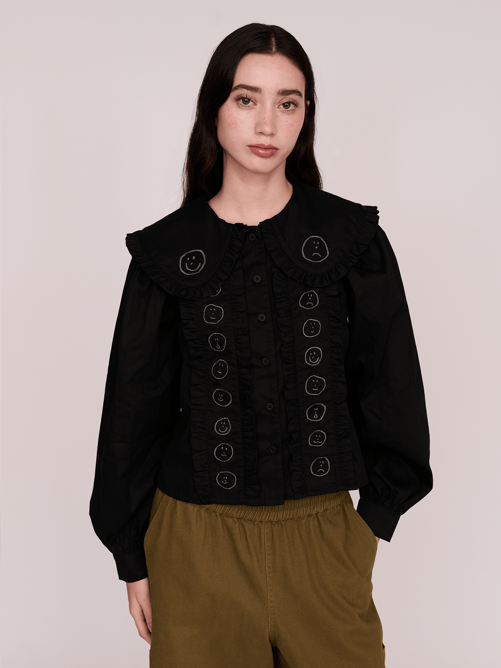 Collection-women-landing, collection-women-new-in-1, collection-womens-shirts, model:Winnie wears size S and is 5’9