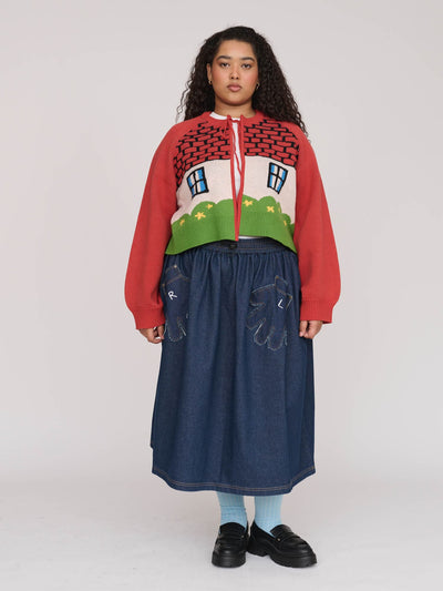 collection-curve, model:Zaynab wears size XXL and is 5’8”