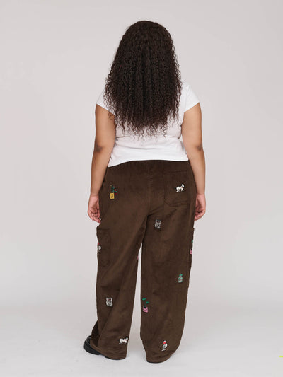 model:Zaynab wears size XXL and is 5’8”