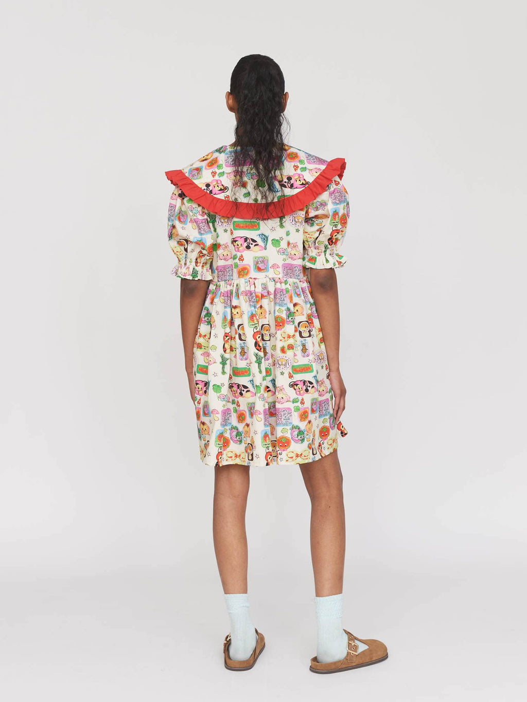 model:Kerethika wears size S and is 5’ 7”