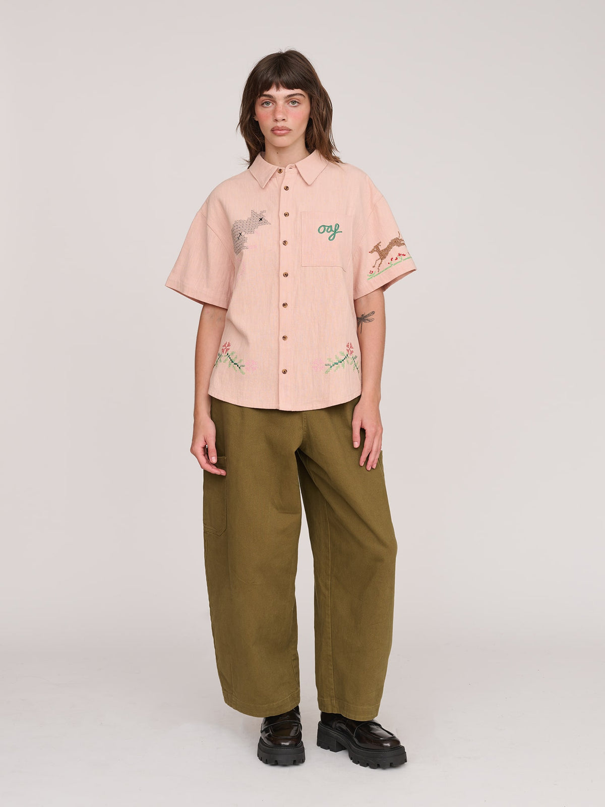 Collection-women-landing, collection-women-new-in-1, collection-womens-shirts, model:Molly wears size S and is 5’ 7”