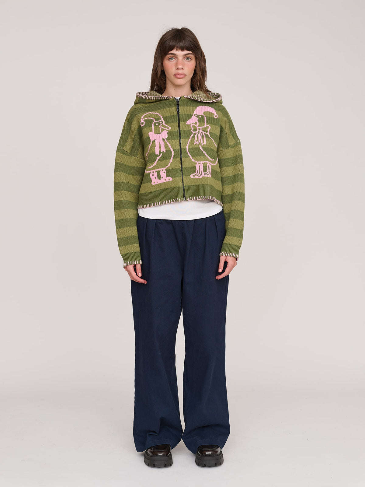 model:Molly wears size S and is 5’ 7”
