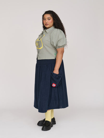 model:Zaynab wears size XXL and is 5’8”