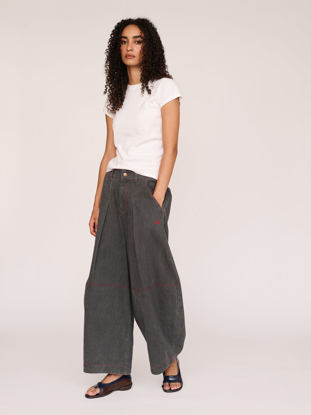 Penny Contrast Stitch Pleated Trousers