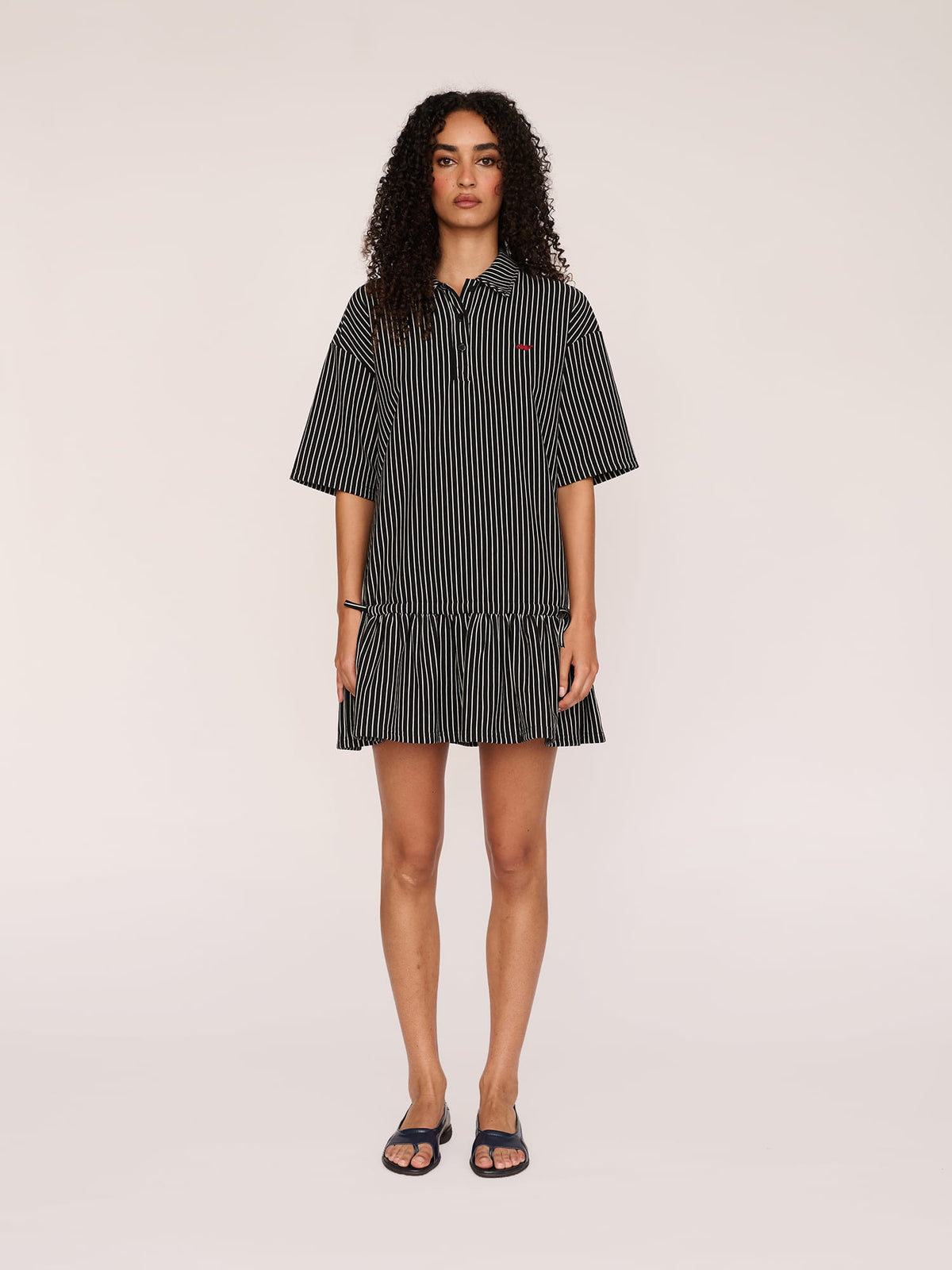 model:Furra wears size S and is 5’10”, 
