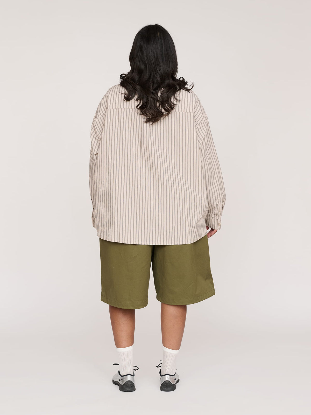 model:Sha wears size XXL and is 5’9”