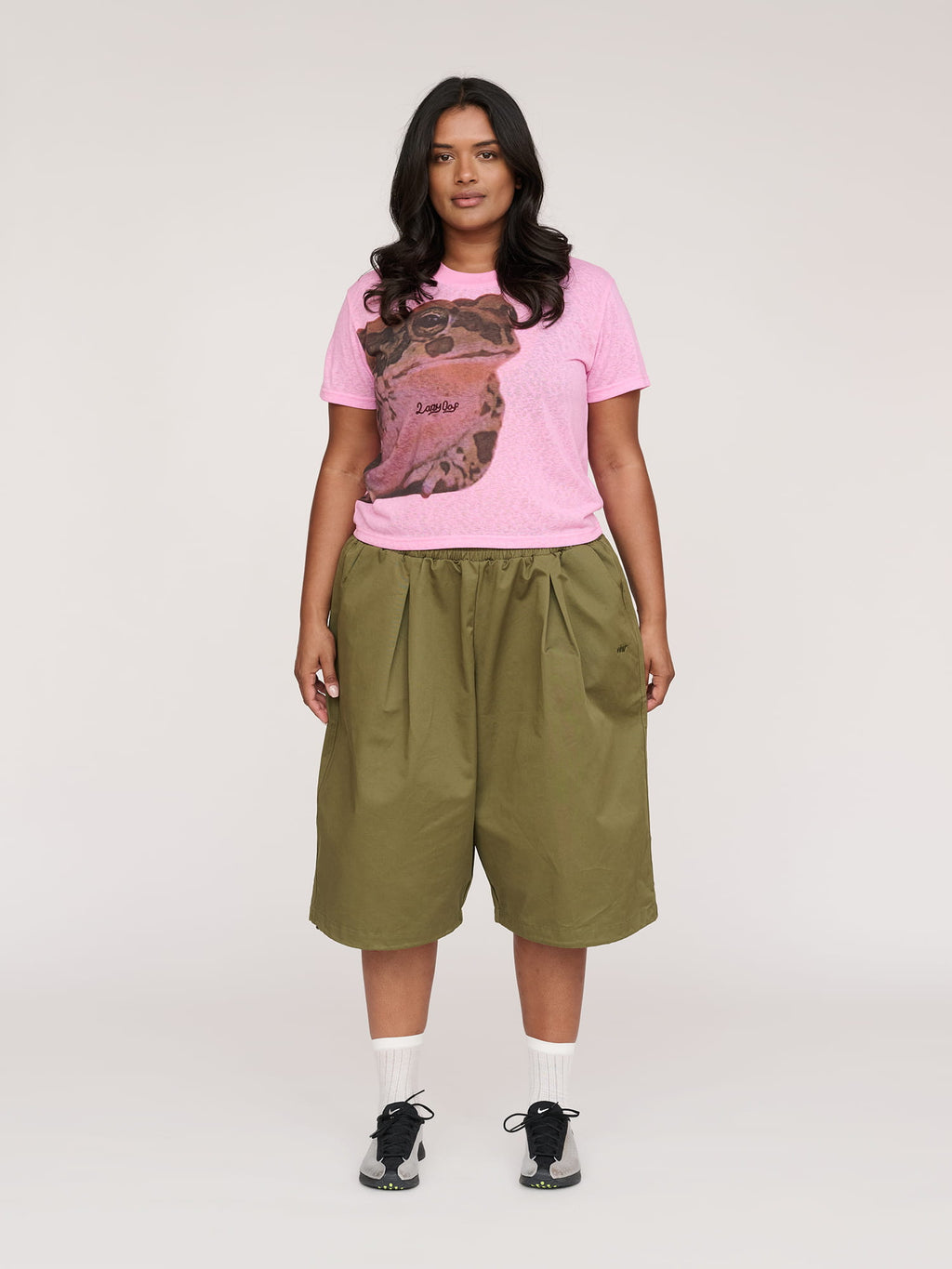 model:Sha wears size XXL and is 5’9”