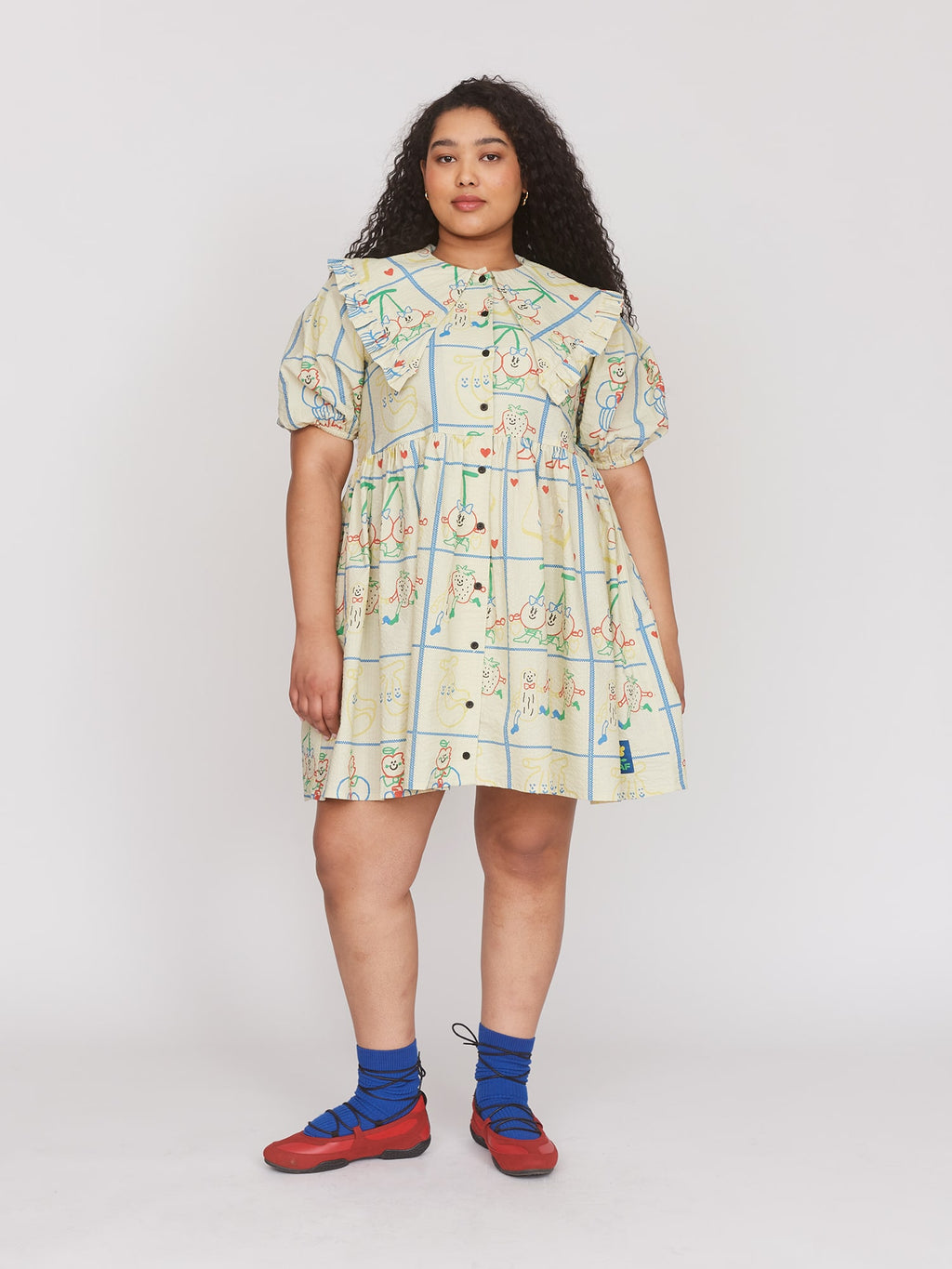 collection-curve, model:Zaynab wears size XXL and is 5’8”