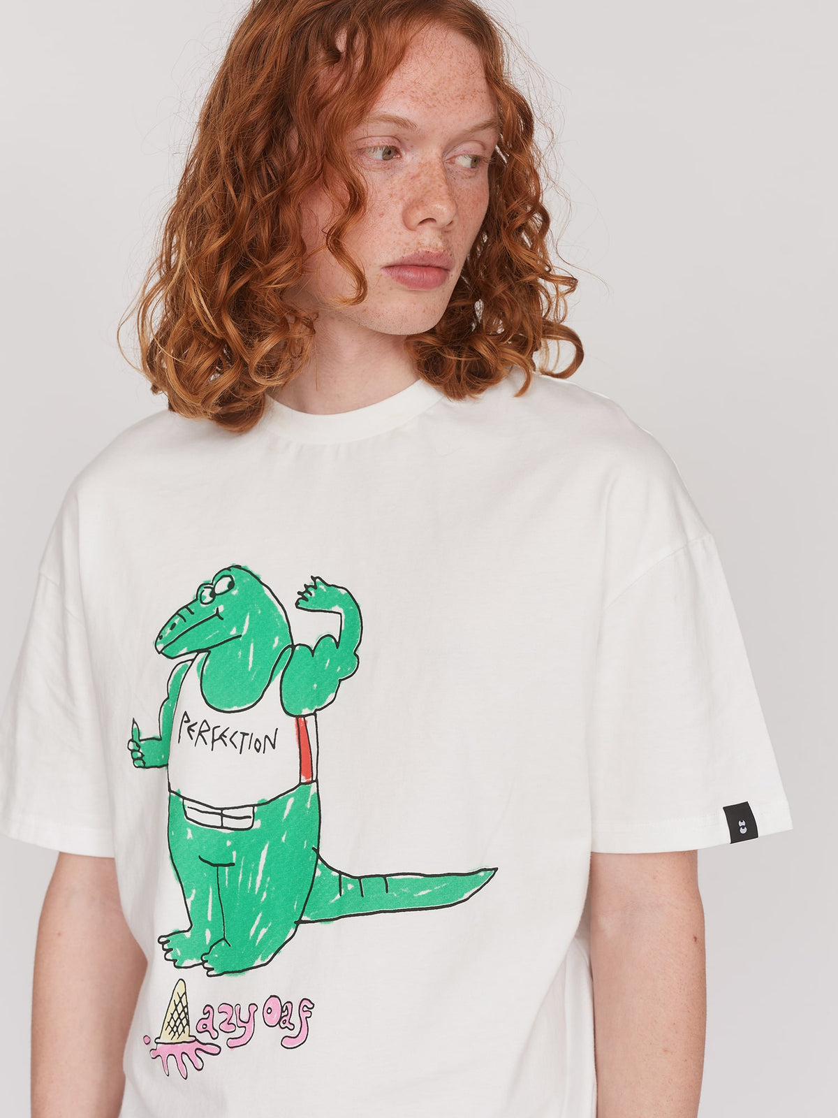model:Archie wears size S and is 6’1”