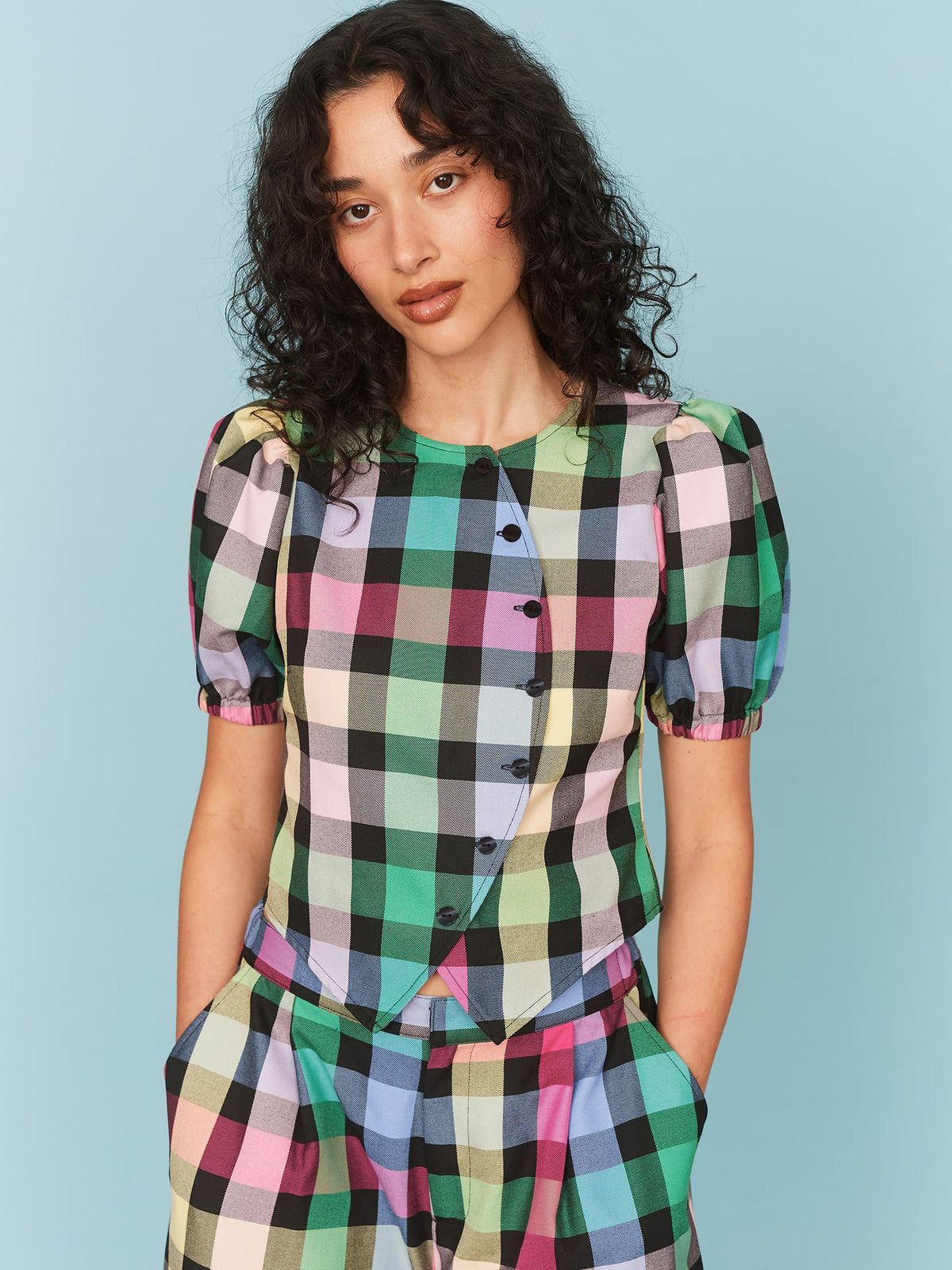Collection-women-landing, collection-women-new-in-1, collection-womens-tops, collection-all-shirts, model:Seren wears size 8 and is 5’8”
