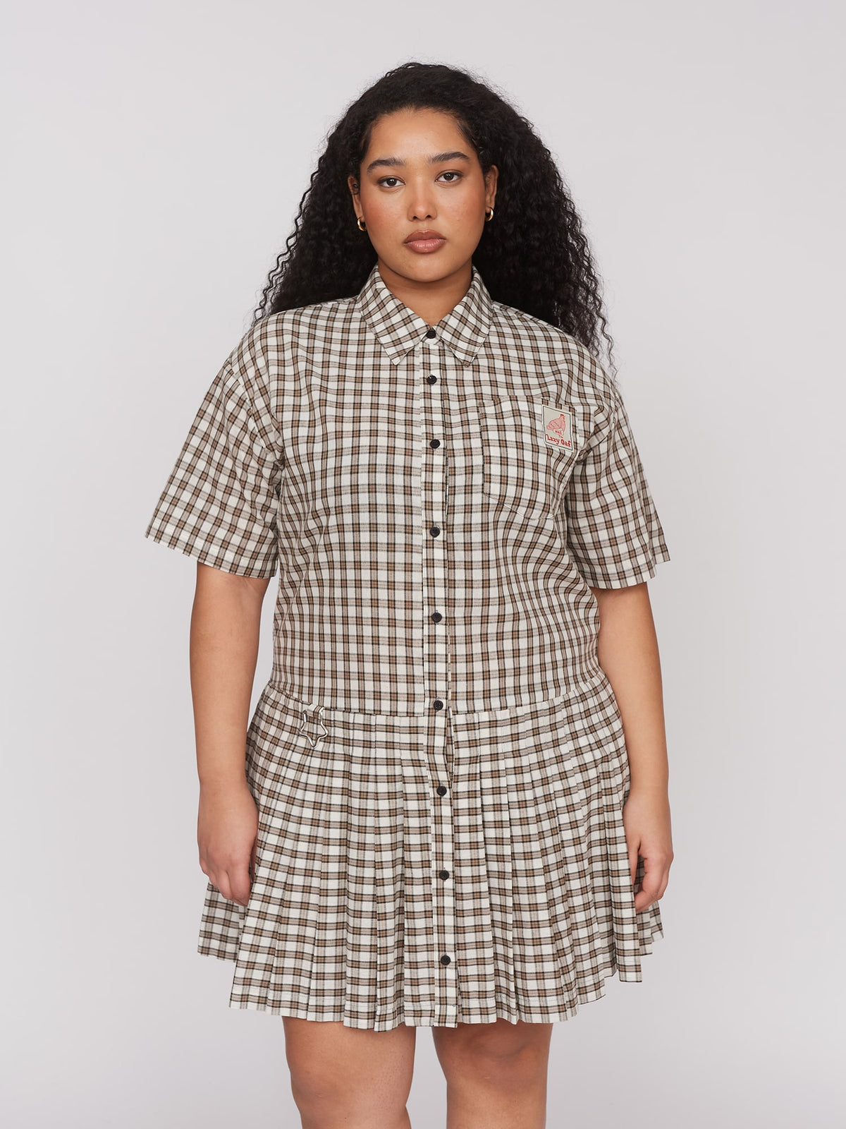 collection-curve, model:Zaynab wears size XXL and is 5’8”