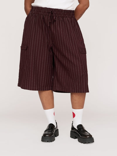 collection-curve, collection-curve-bottoms, model:Sha wears size XXL and is 5’9”
