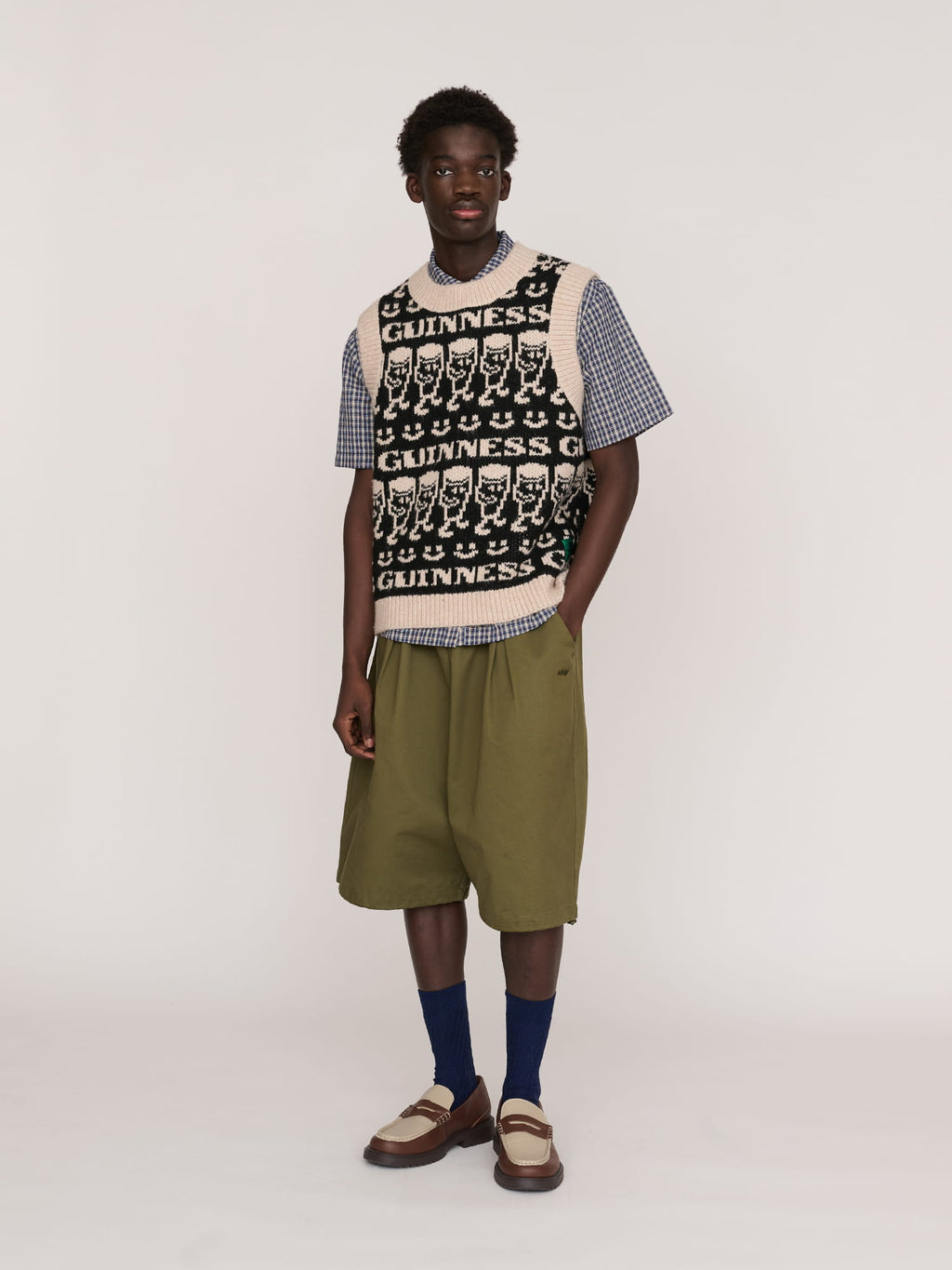 model:Elhadj wears size L and is 6’1”