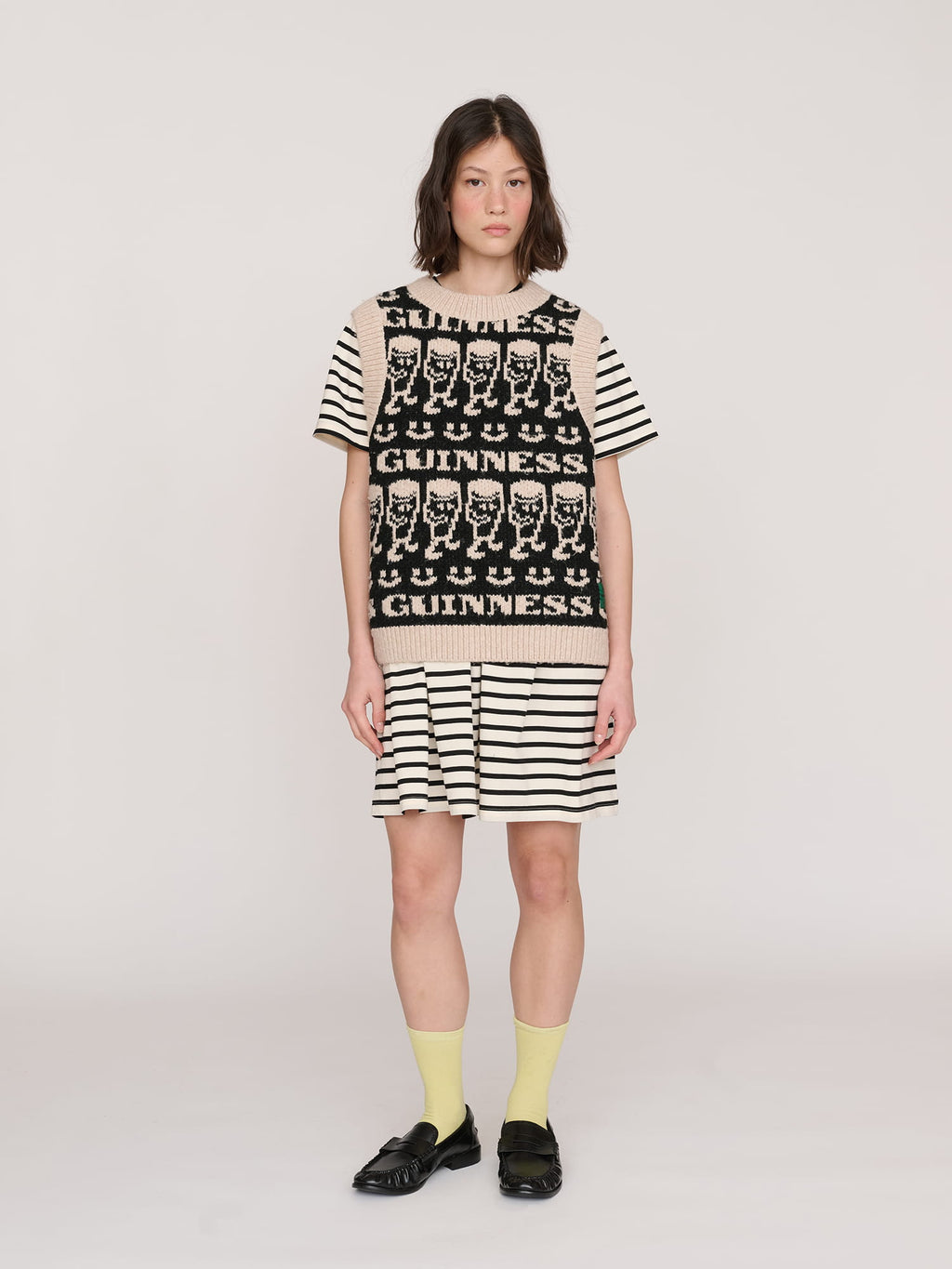 model:Jess wears size S and is 5’7”