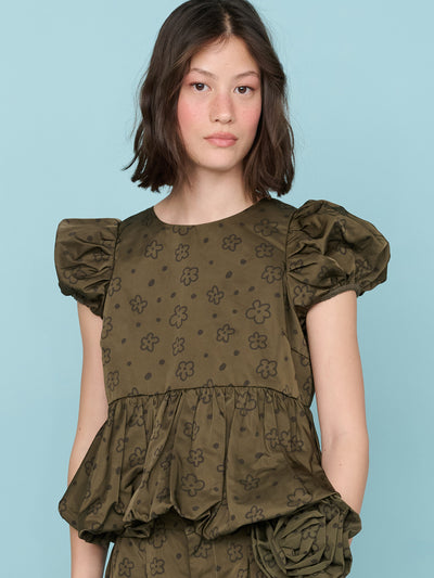 collection-occasionwear, model:Jess wears size S and is 5’7”,