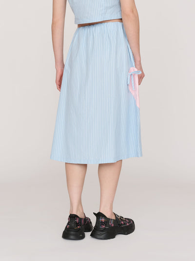  model:Jess wears size S and is 5’7”