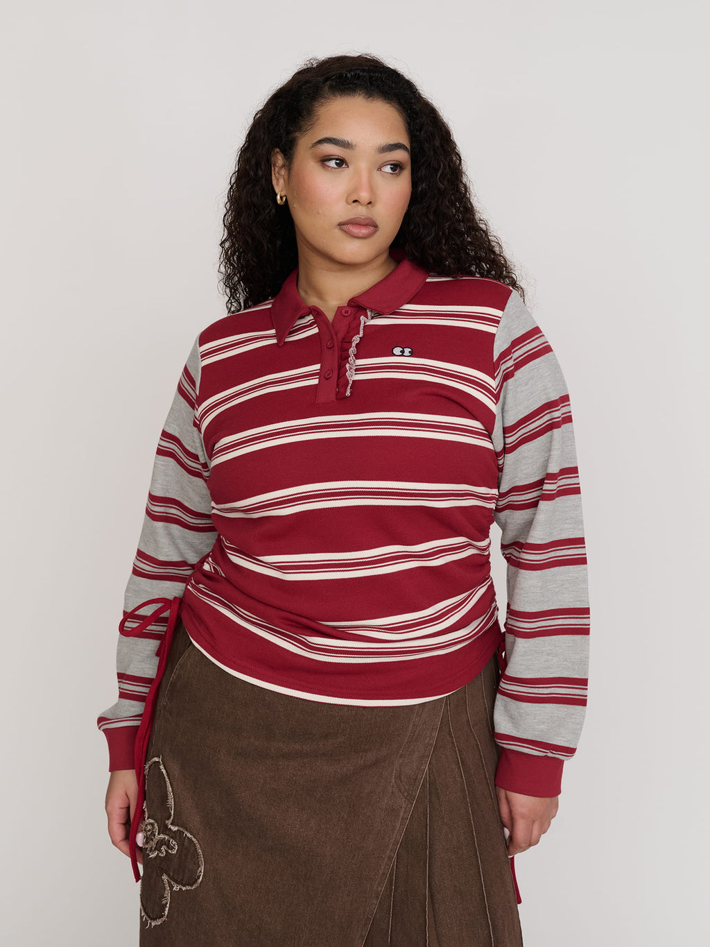 model:Zaynab wears size XXL and is 5’8”