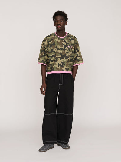 model:Elhadj wears size L and is 6’1”