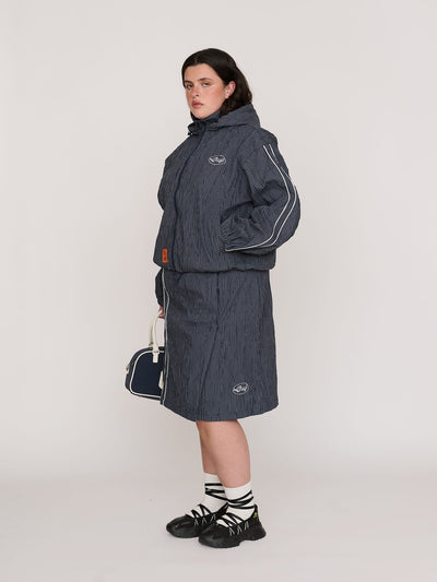 model:Bella wears size XXL and is 5’10”