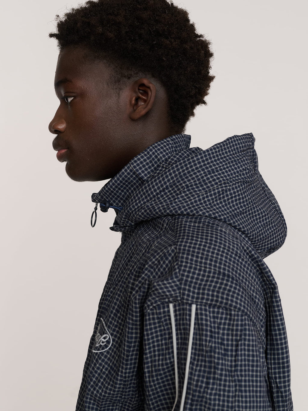 model:Elhadj wears size L and is 6’1”