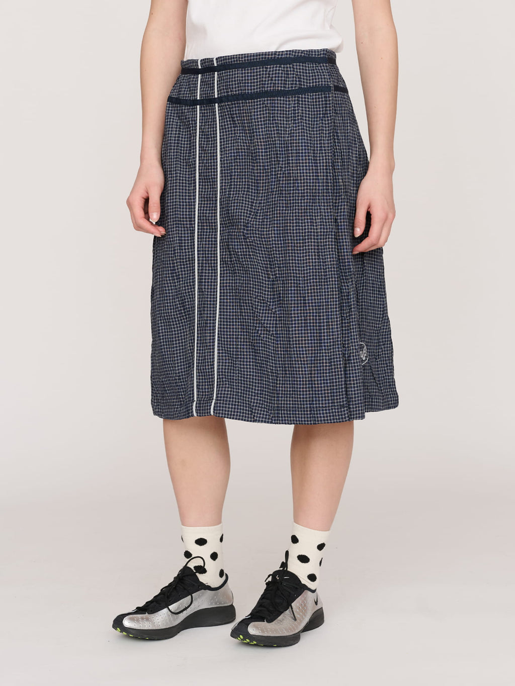 Collection-women-landing, collection-women-new-in-1, collection-all-skirts-shorts, collection-bottoms, model:Jess wears size 8 and is 5’7” 
