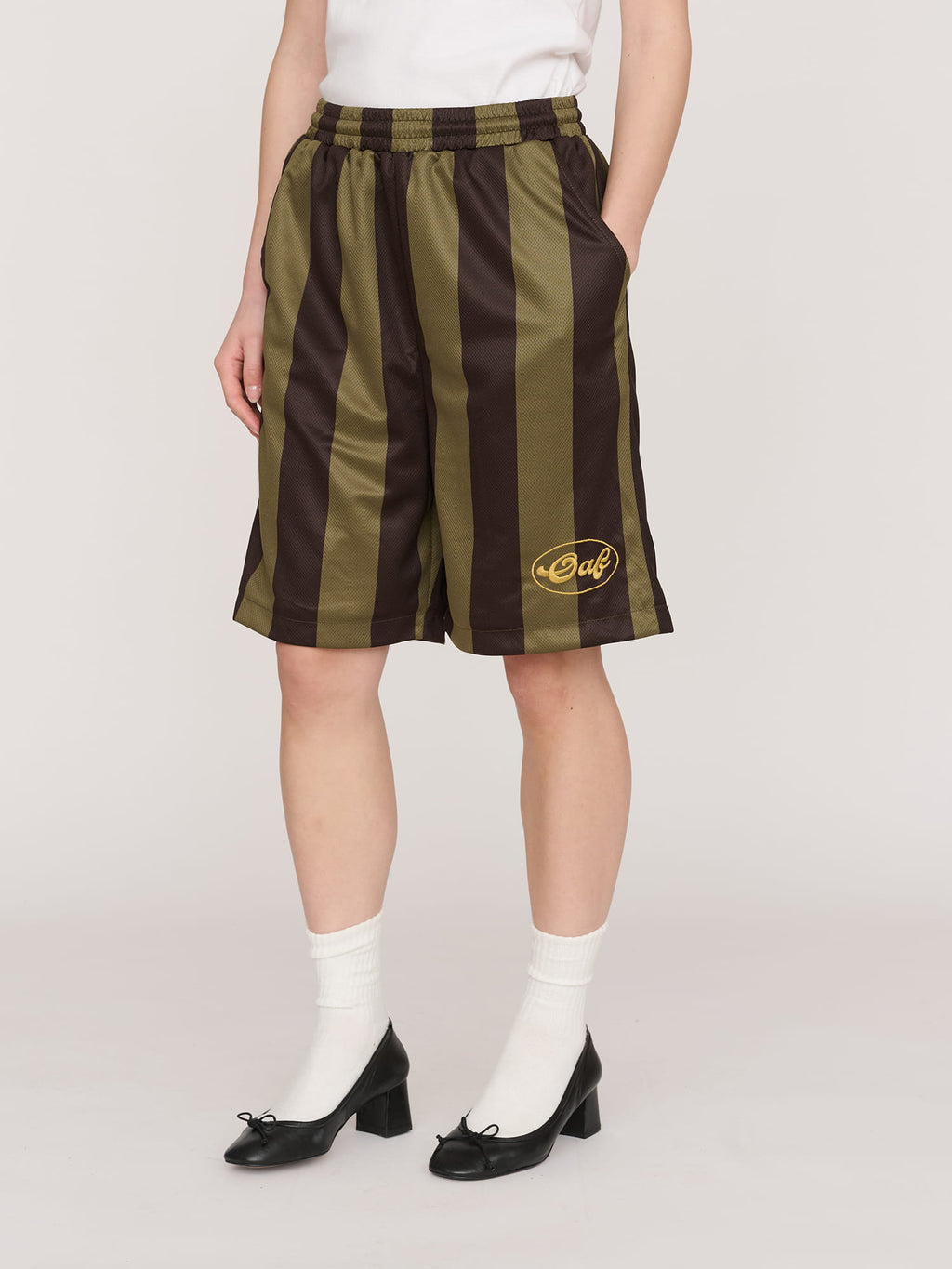 model:Jess wears size S and is 5’7”