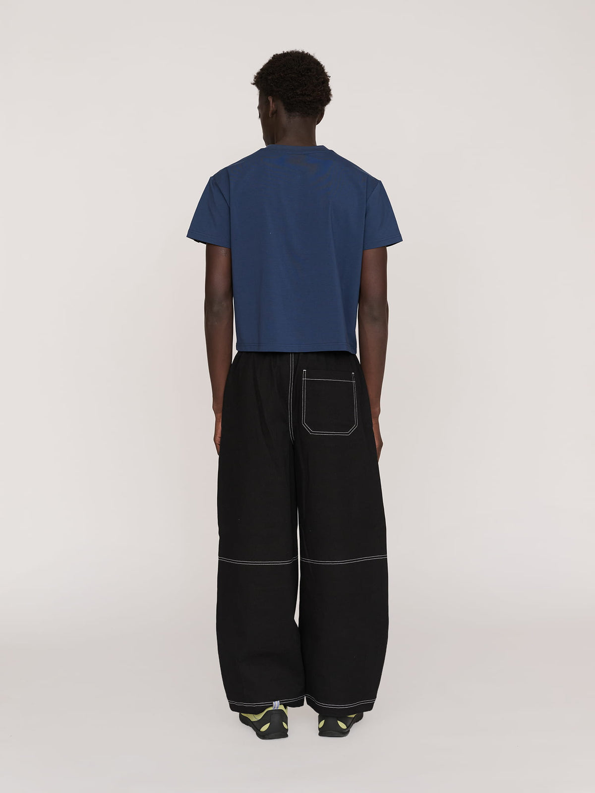 model:Elhadj wears size XXL and is 6’1”