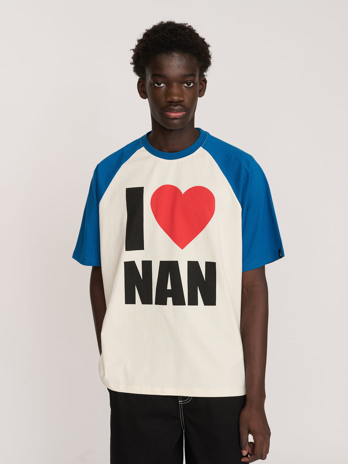 Collection-men-landing, collection-men-new-in-1, collection-men, collection-mens-t-shirts, model:Elhadj wears size L and is 6’1”, collection-festival-mens, collection-mens-summer-shop, collection-mens-sale