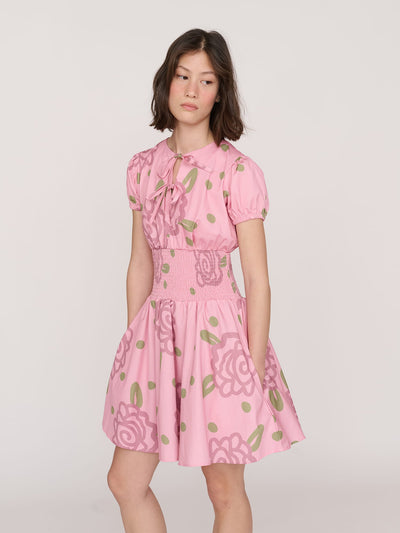  model:Jess wears size 8 and is 5’7”