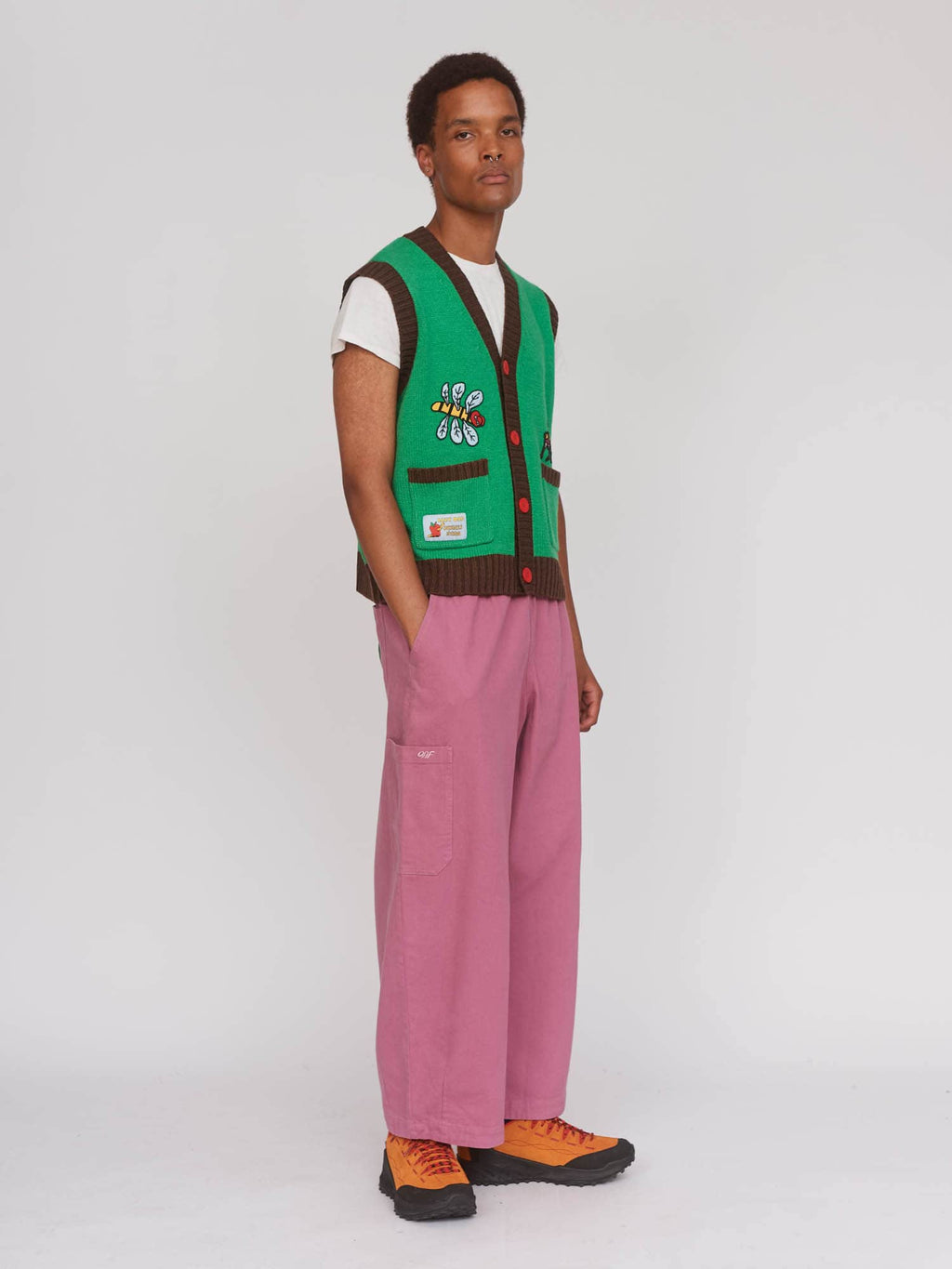 model:Fiki wears size L and is 6’3”