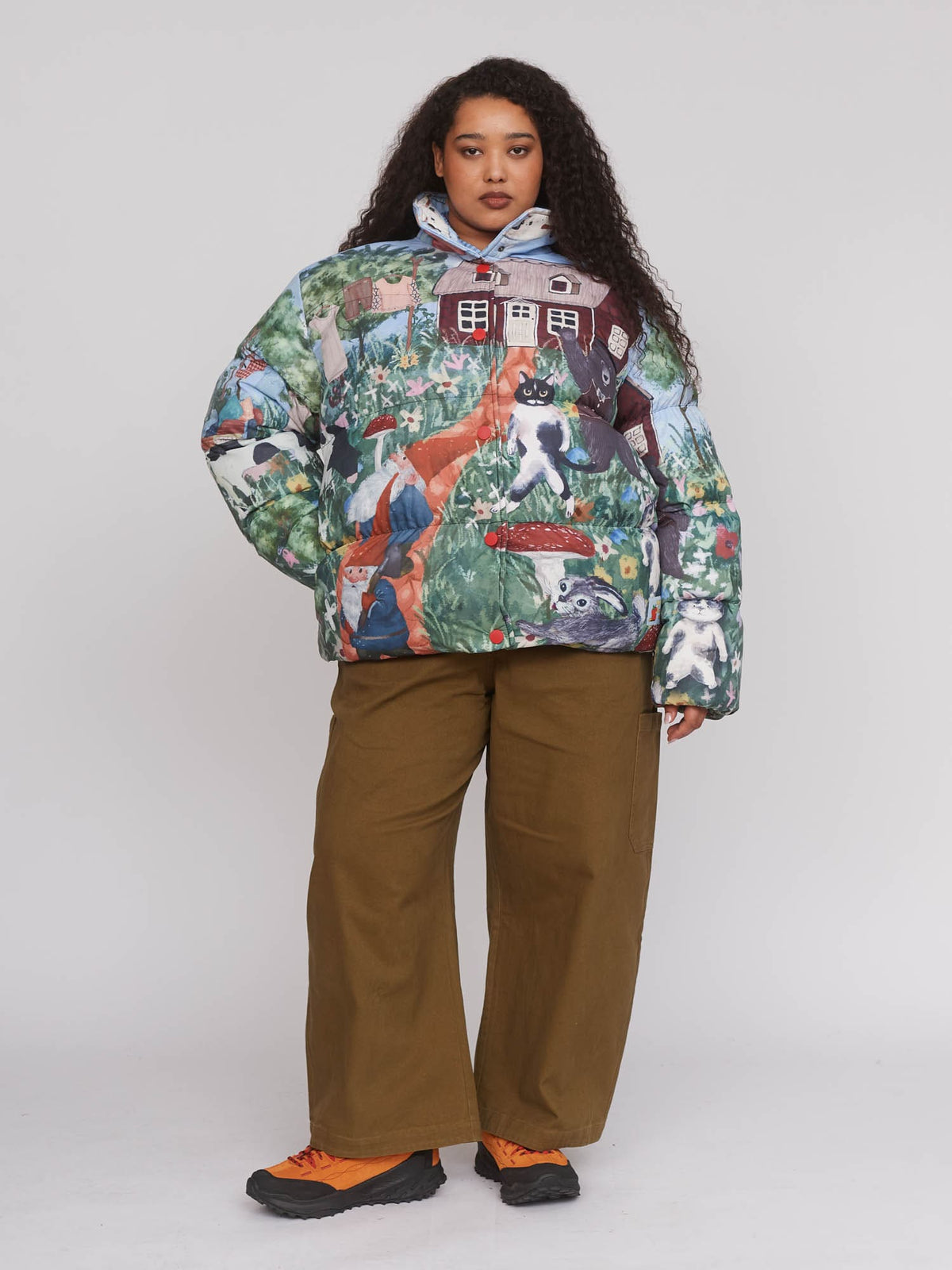 collection-curve, model:Zaynab wears size XXL and is 5’8”, collection-oaflet