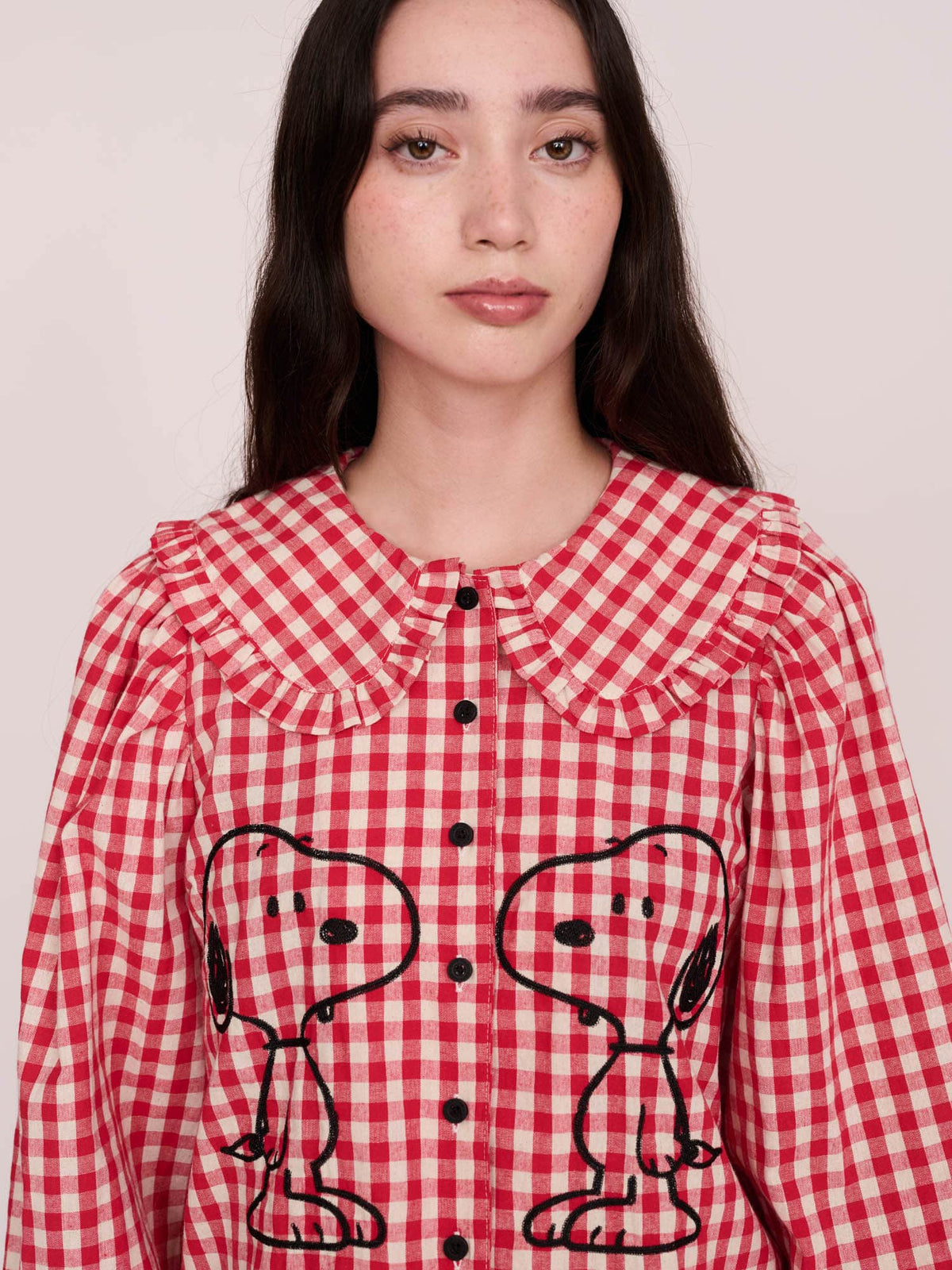 model:Winnie wears size S and is 5’9”