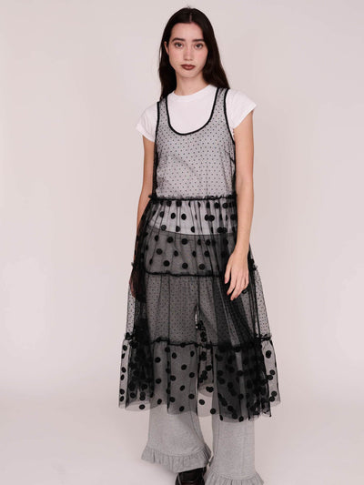 model:Winnie wears size S and is 5’9