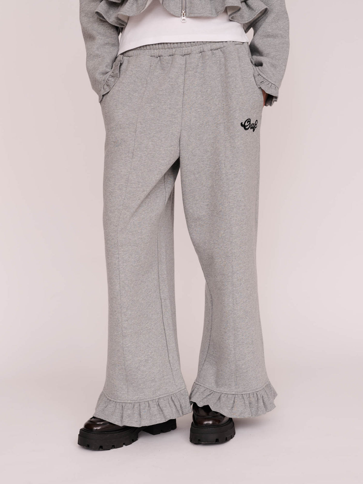 Collection-women-landing, collection-women-new-in-1, collection-womens-trousers, model:Winnie wears size S and is 5’9, collection-co-ords, collection-mens-sale
