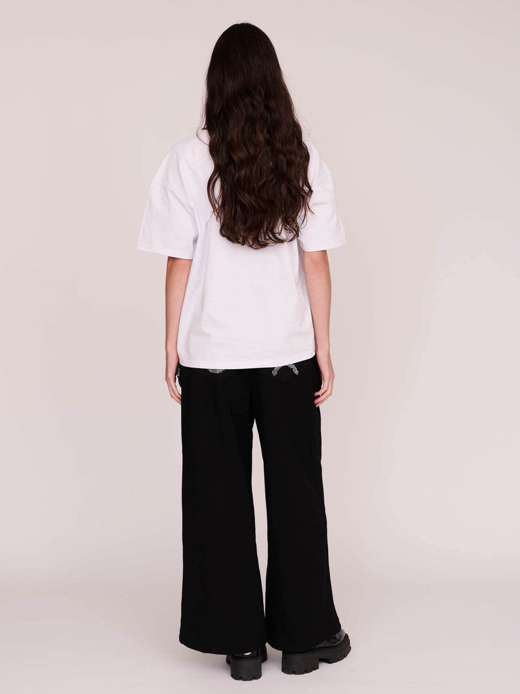 model:Winnie wears size S and is 5’9