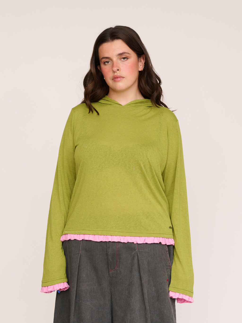 collection-curve, collection-curve-tops, model:Bella wears size 18 and is 5’10”