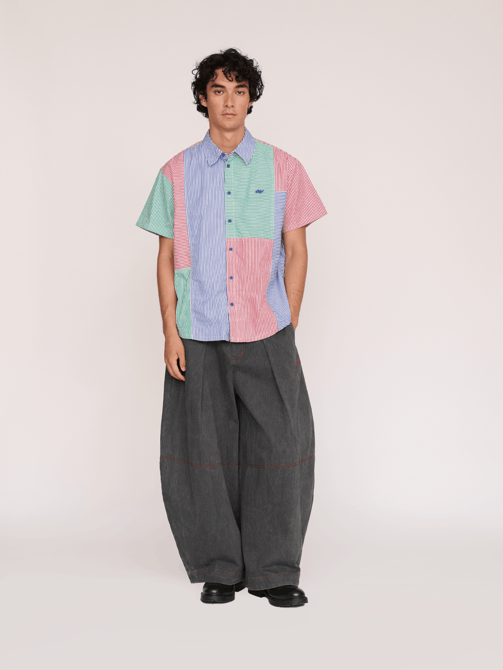 model:Emmett wears size L and is 6’1”