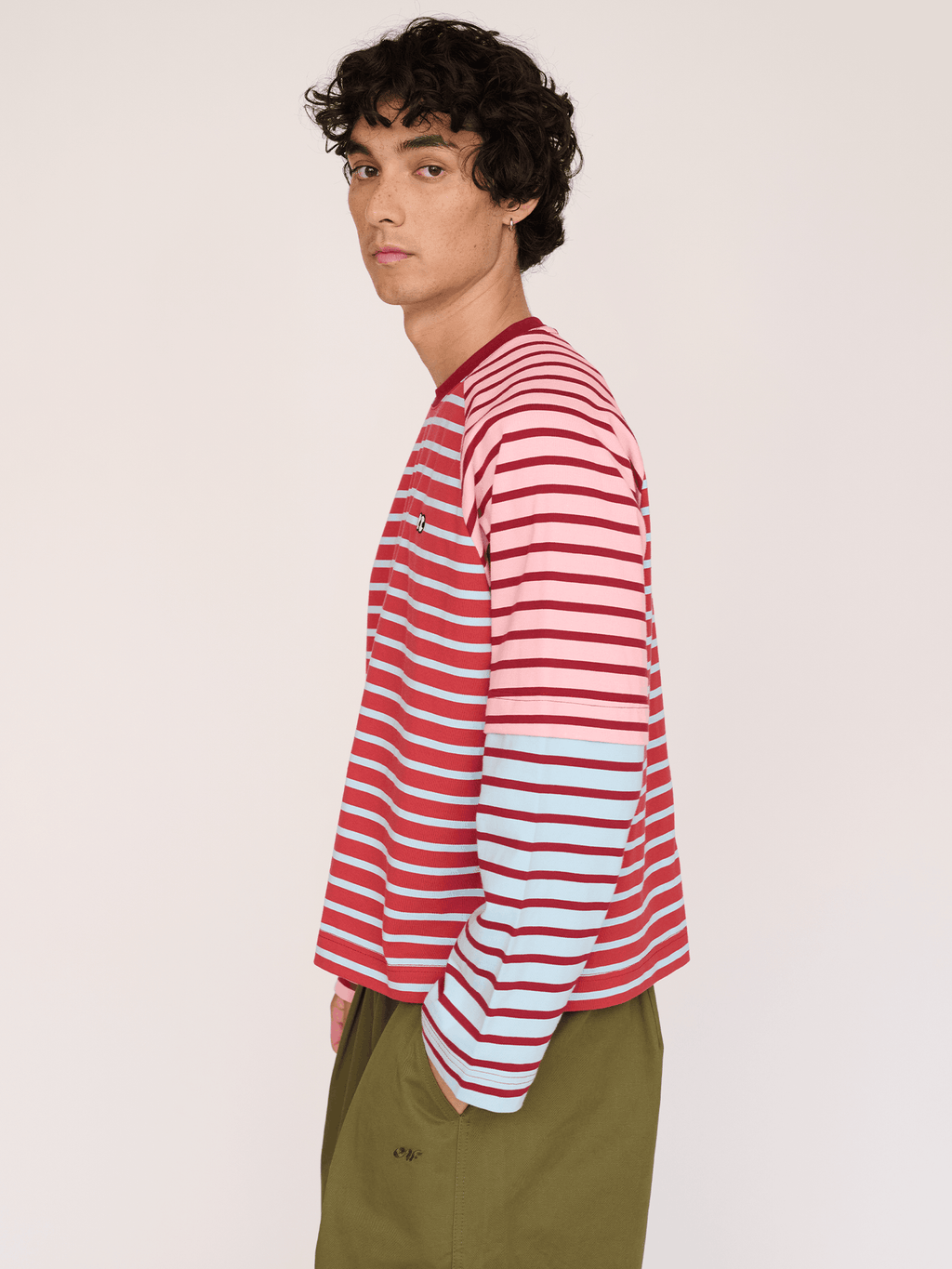 model:Emmett wears size L and is 6’1”