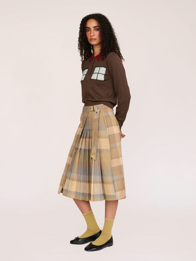 model:Furra wears size S and is 5’10”
