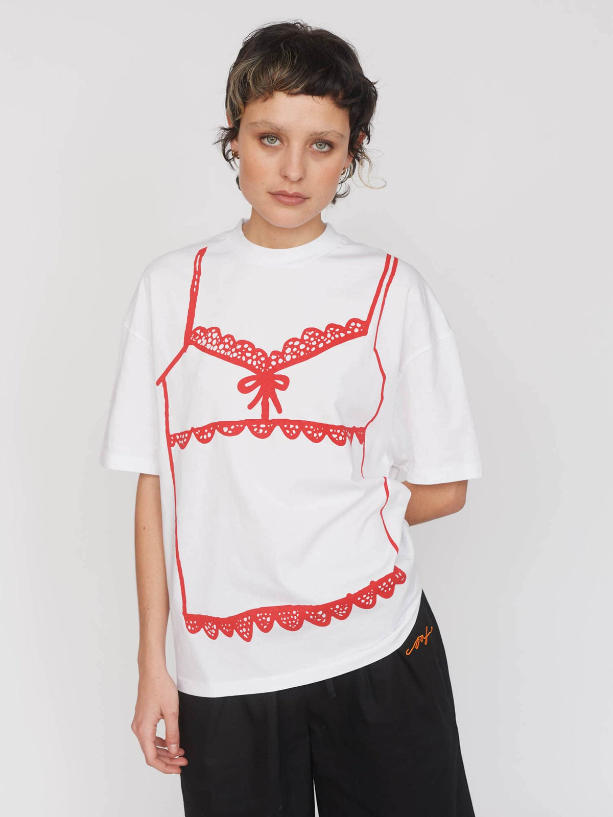 model:Momo wears size S and is 5’9”