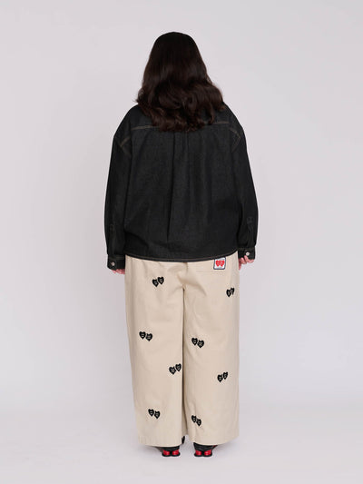 model:Bella wears size XXL and is 5’10”