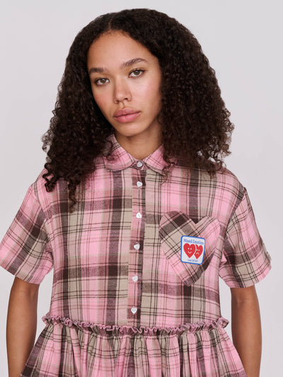 model:Florence wears size 8 and is 5’6”