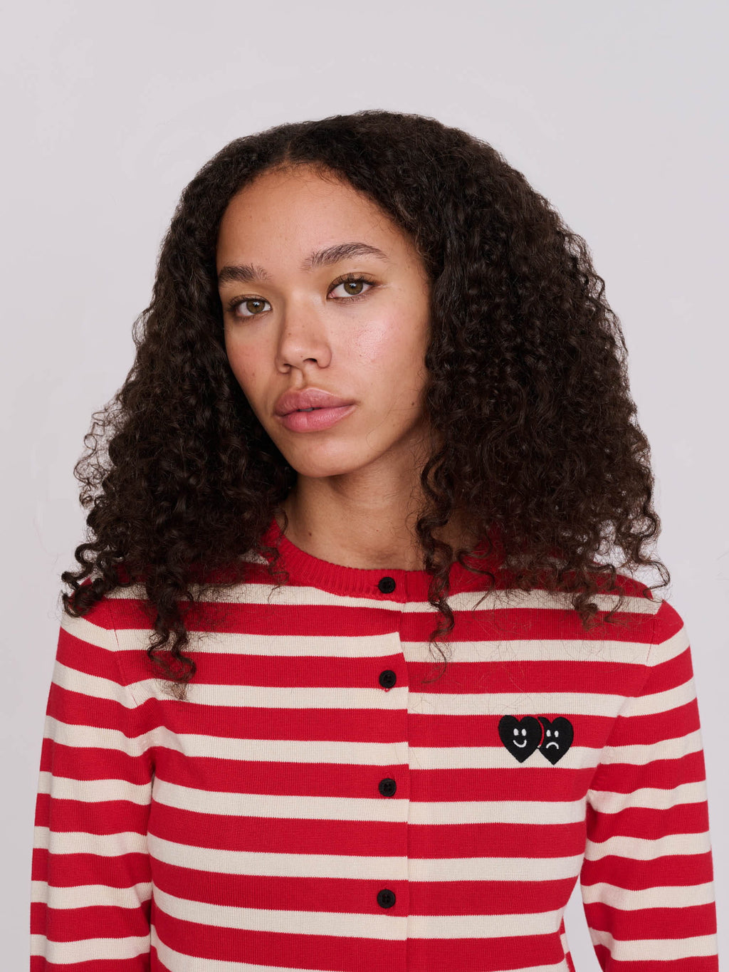 model:Florence wears size S and is 5’6”