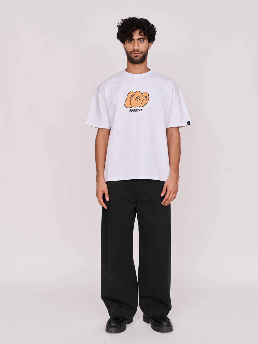 model:Ali wears size L and is 6’1”