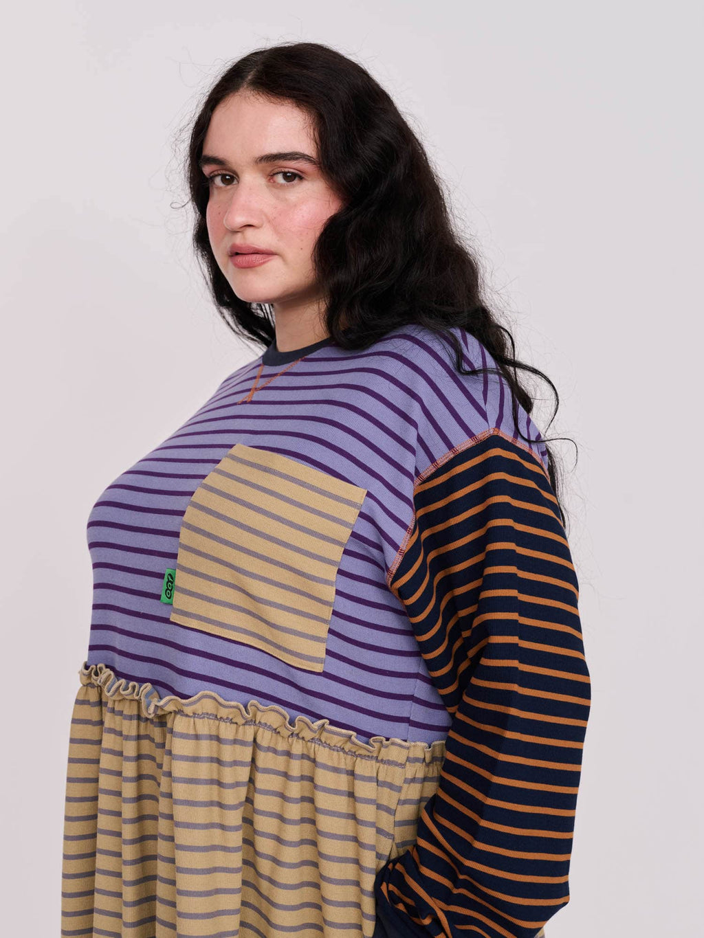 model:Yasmin wears size XXL and is 5’4”