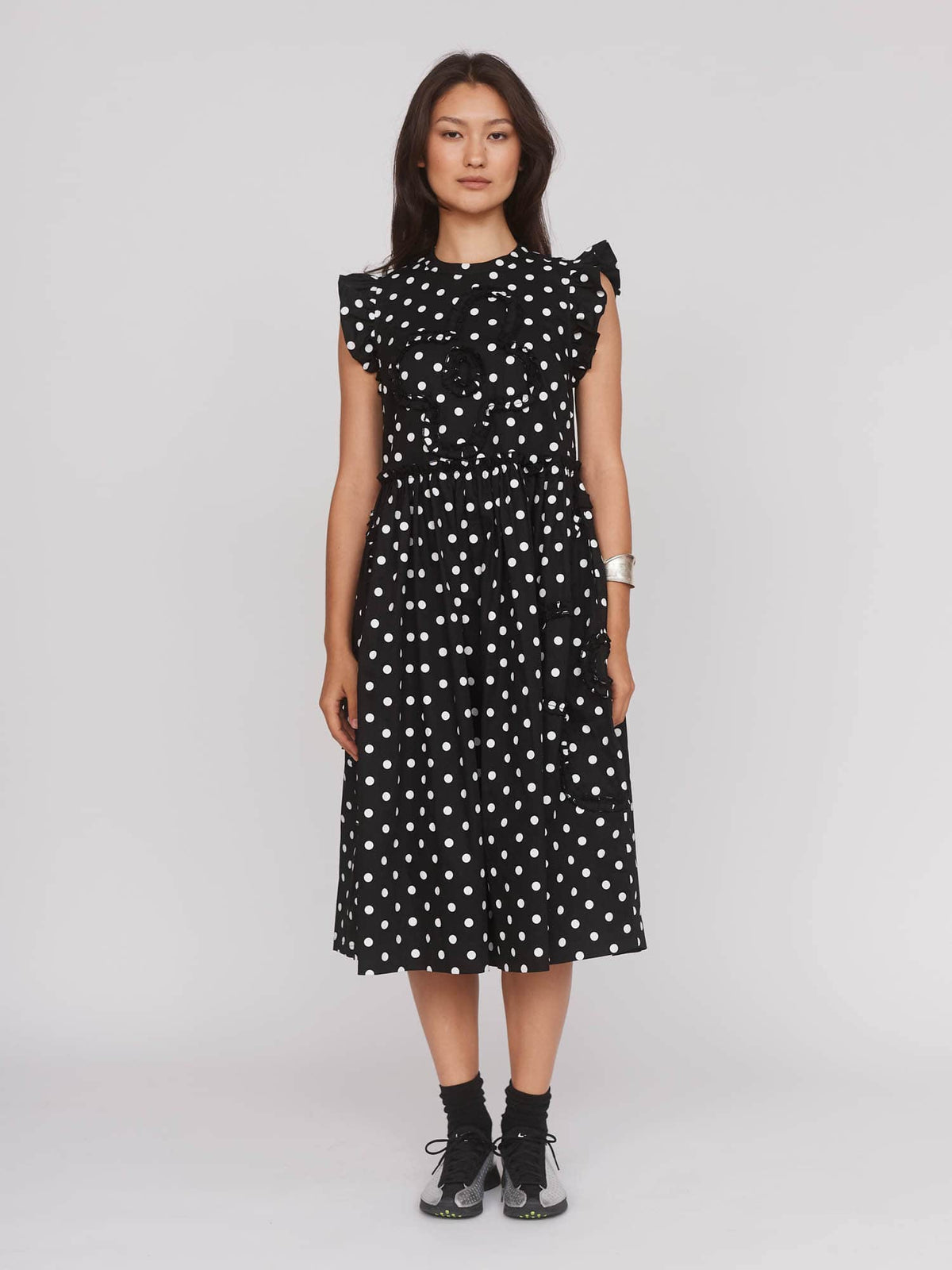 Collection-women-landing, collection-women-new-in-1, collection-womens-dresses, model:Aira wears size 8 and is 5’9”