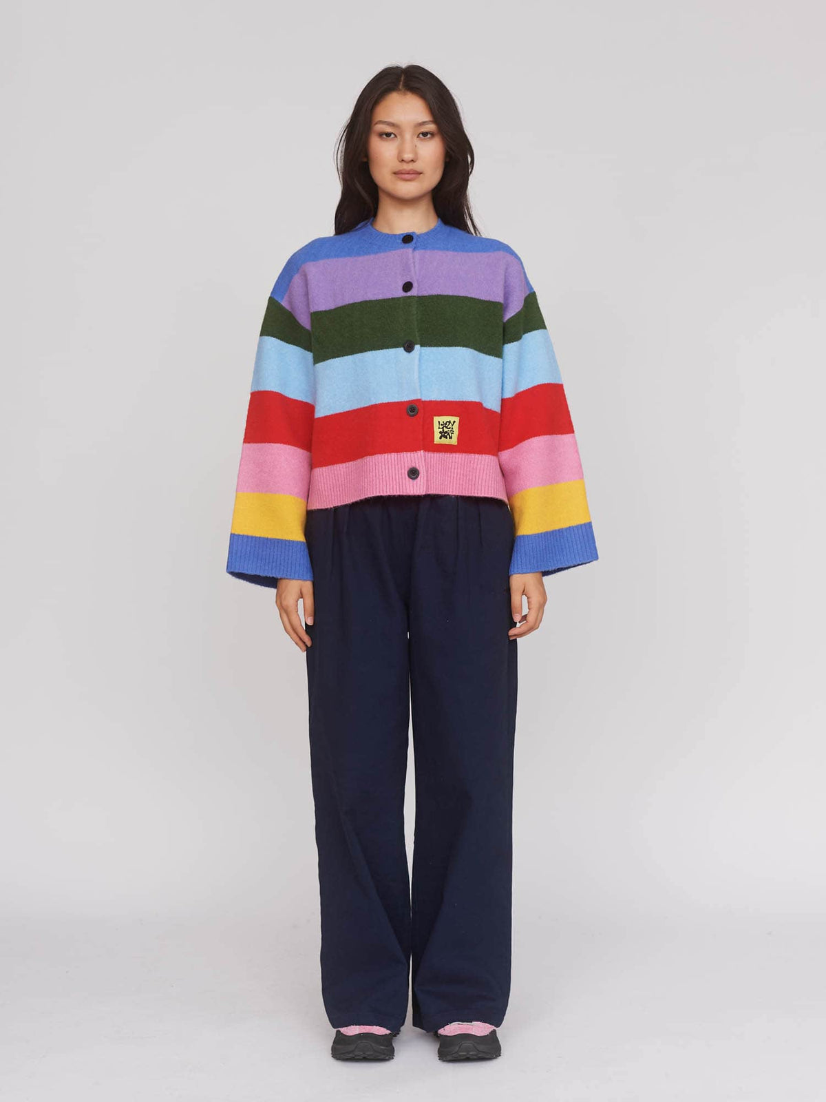 model:Aira wears size S and is 5’9”