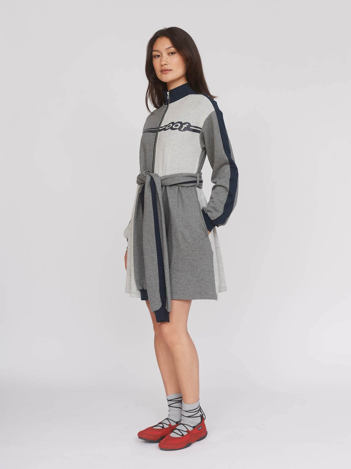 model:Aira wears size S and is 5’9”