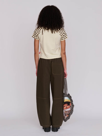 model:Florence wears size S and is 5’6”